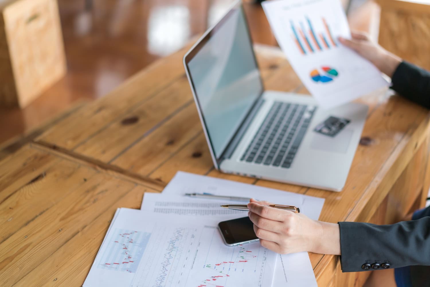 Do I Need a Financial Advisor If I Manage My Own Investments?